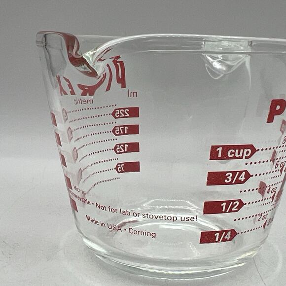 Vintage Pyrex 1 Cup Measuring Cup J Handle Red Lettering Corning USA Glass - Picture 3 of 4